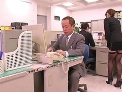 Horny Asian Boss Lady Can't Hold It Anymore In Her Office